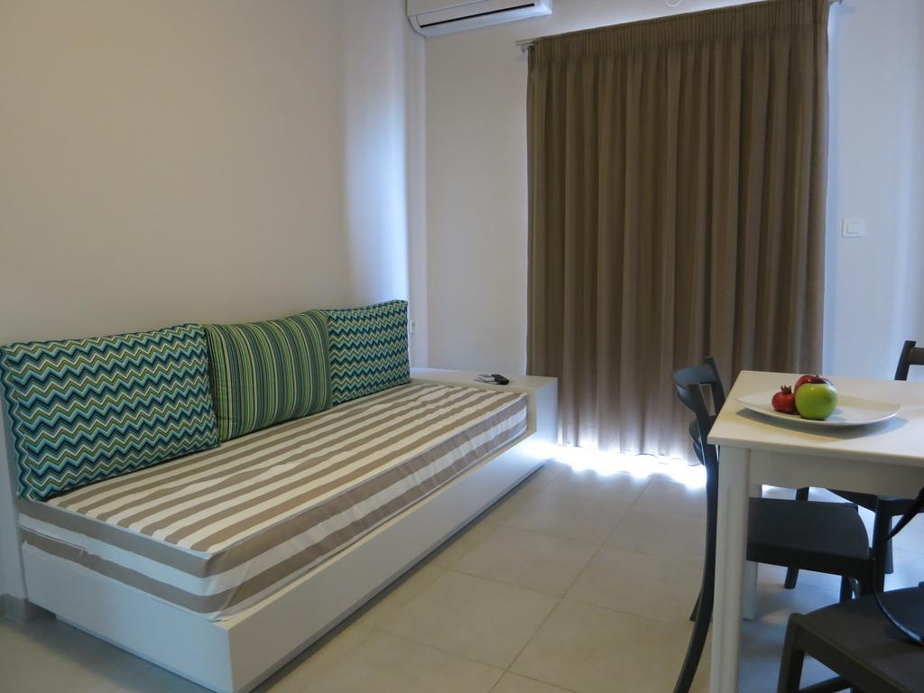 Amaryllis Aparthotel Platanias  Room photo