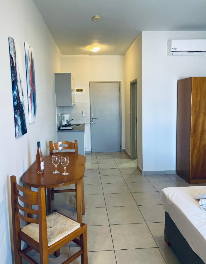 Amaryllis Aparthotel Platanias  Exterior photo