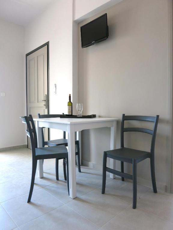 Amaryllis Aparthotel Platanias  Room photo