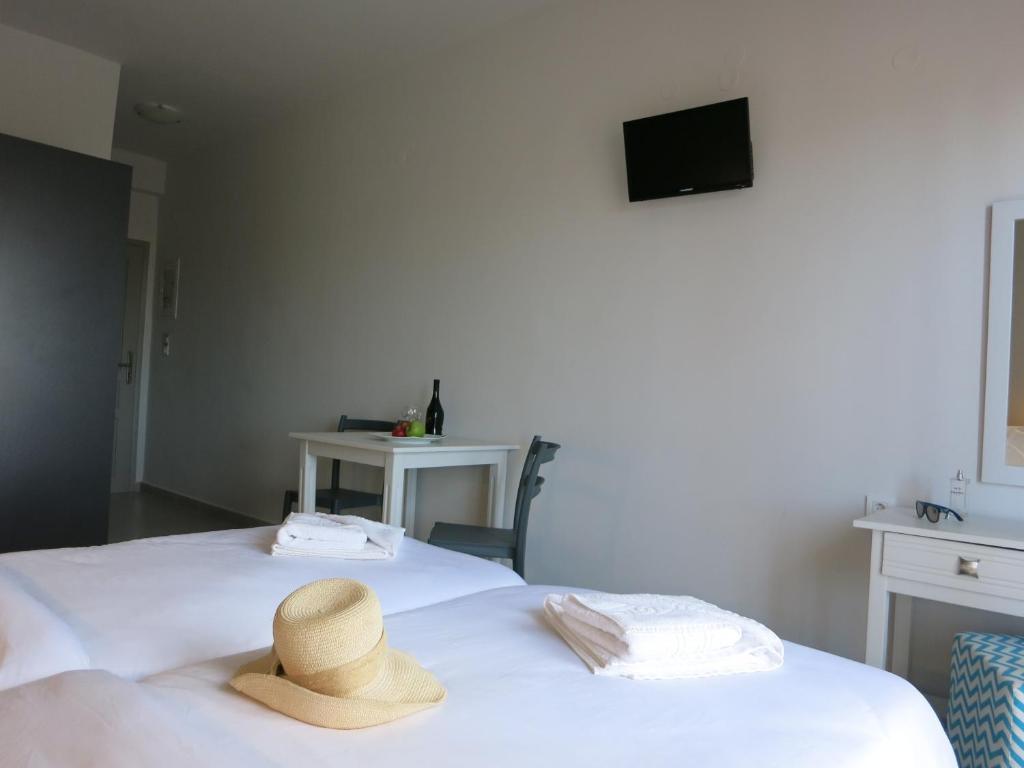 Amaryllis Aparthotel Platanias  Exterior photo